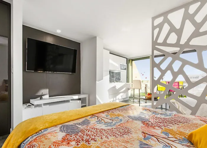 Blue Horizon Heliopolis Sea View In The Naturist Village *